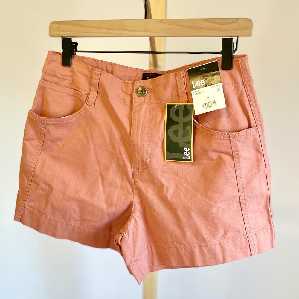 Lee Womens 4 Inch Short Cinna Rose Pink Mid Rise Twill Shorts Size 4 NEW